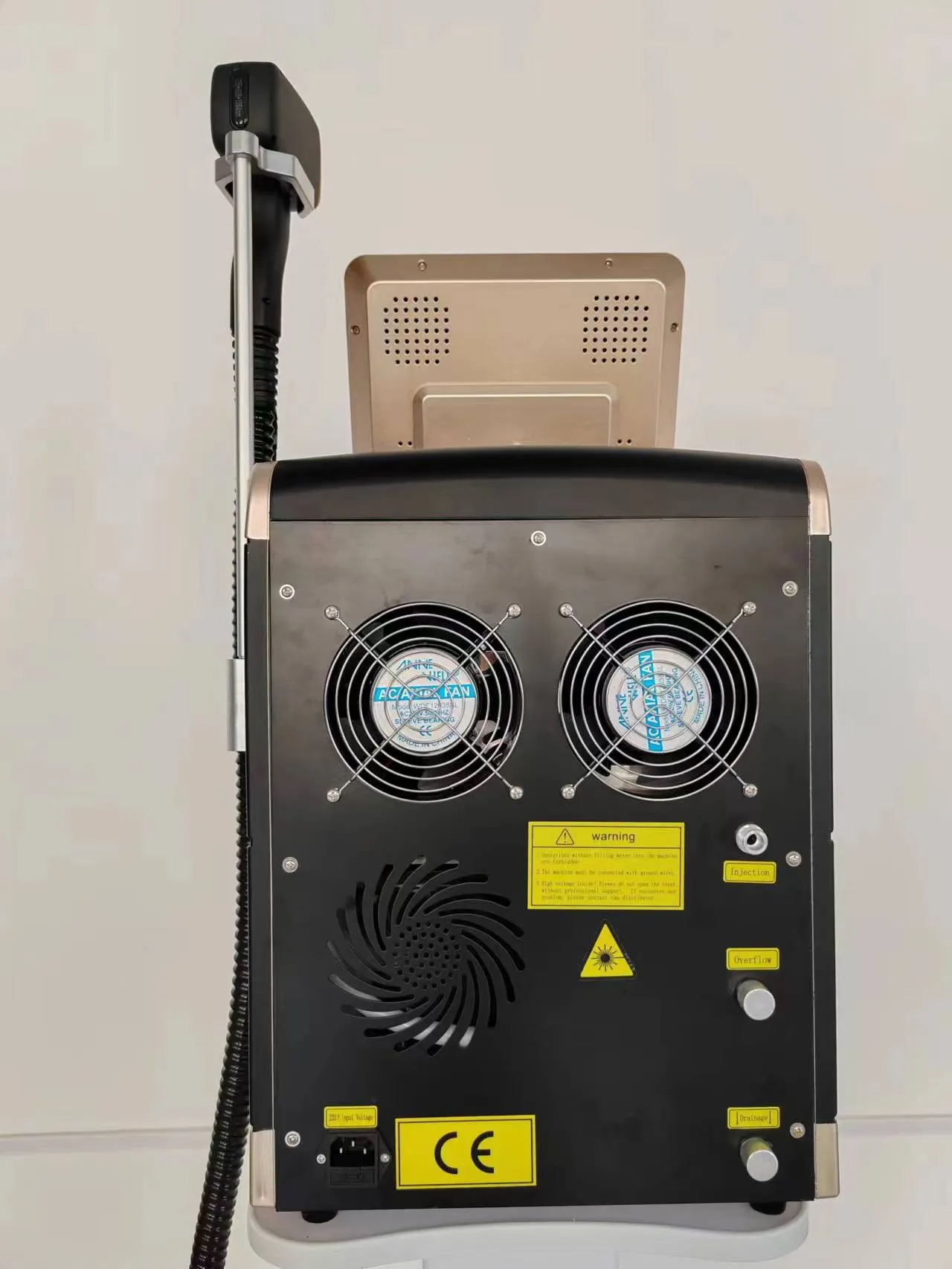 Diode Laser755 808 1064nm Multi Wavelengths Hair Removal Machine Cooling Head Painless Laser Epilator Face Body Hair Removal