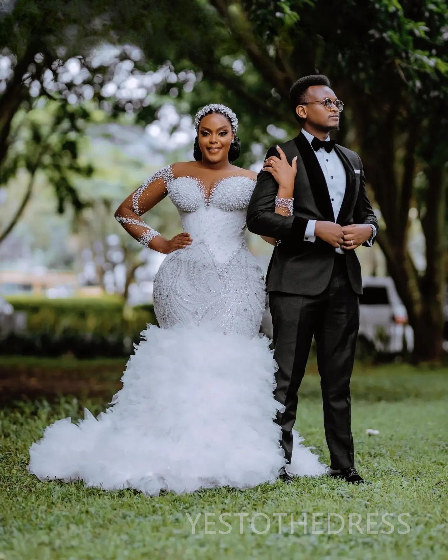 2025 Plus Size Mermaid Wedding Dress Bridal Gowns for Bride Illusion Sheer Neck Illusion Long Sleeves Beaded Lace Pearls Ruffles Wedding Gowns for Mar