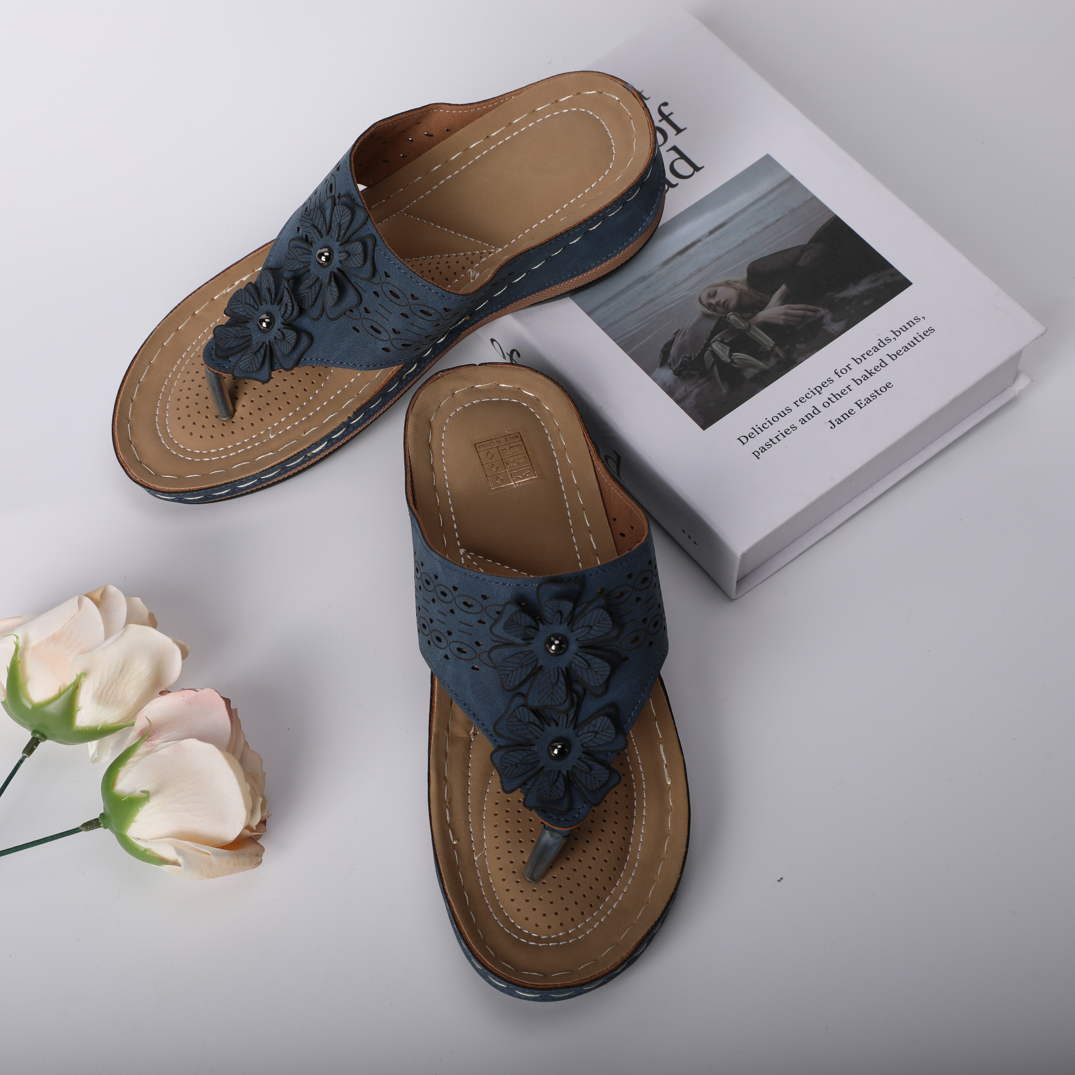 D01- Women's Wedge Sandals: Summer women's waterproof thick bottom flip flops, comfortable casual wear, women's wedding wedge sandals