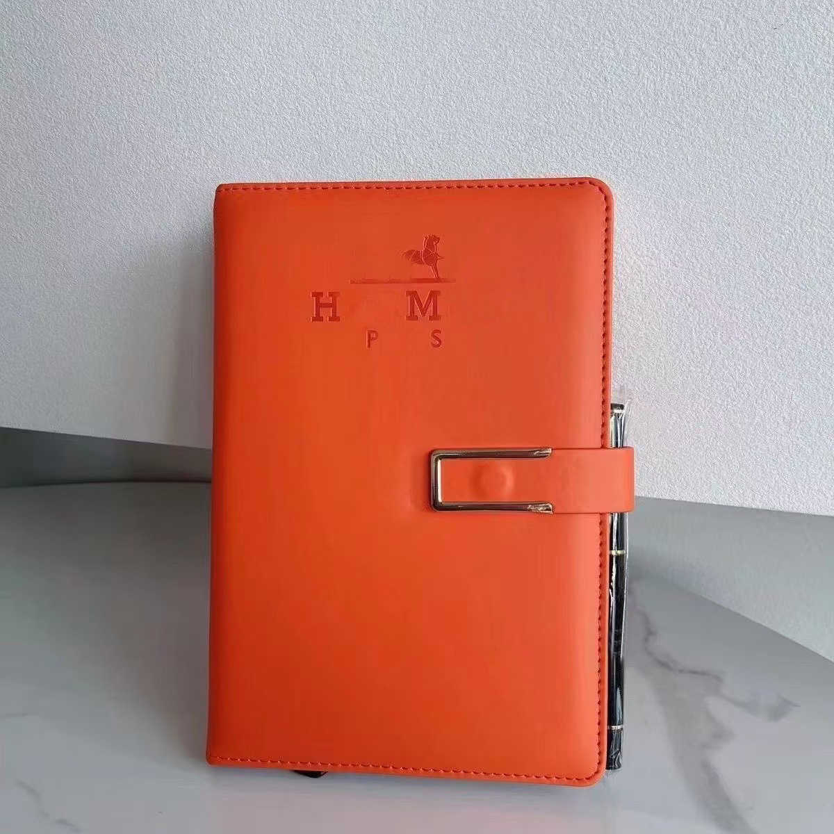 H Style Brand New Set Notebook with Gel Pen High-End Feel A5 Universal Thickened Journal Business Planner S2579