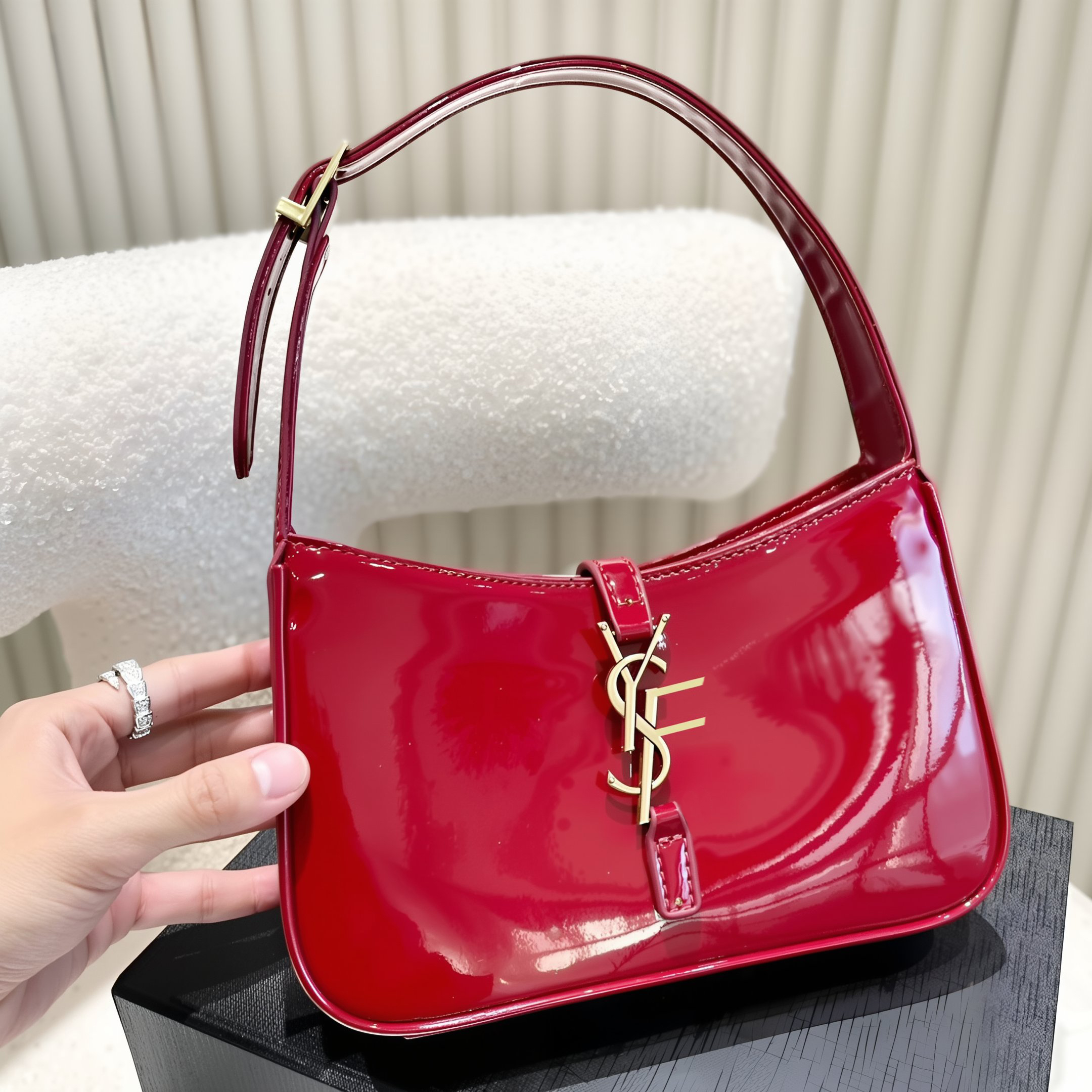 Designer Bag Shoulder Bag Luxury Bag Le 5A7 Hobo High Quality Women's handbag Purse Underarm Bag Patent Leather Cowhide Wandering Bag Gold Label Black Evening Bags 01