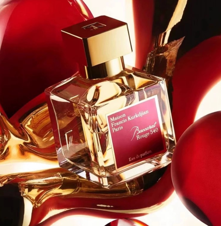 Born in Roma Fragrances Perfume Eau De Parfum 75ml 90ml 100ml Long Lasting Time Good Smell Man Women EDP Lady bacarrat Girl Perfume Intense Cologne Body Mist Spray