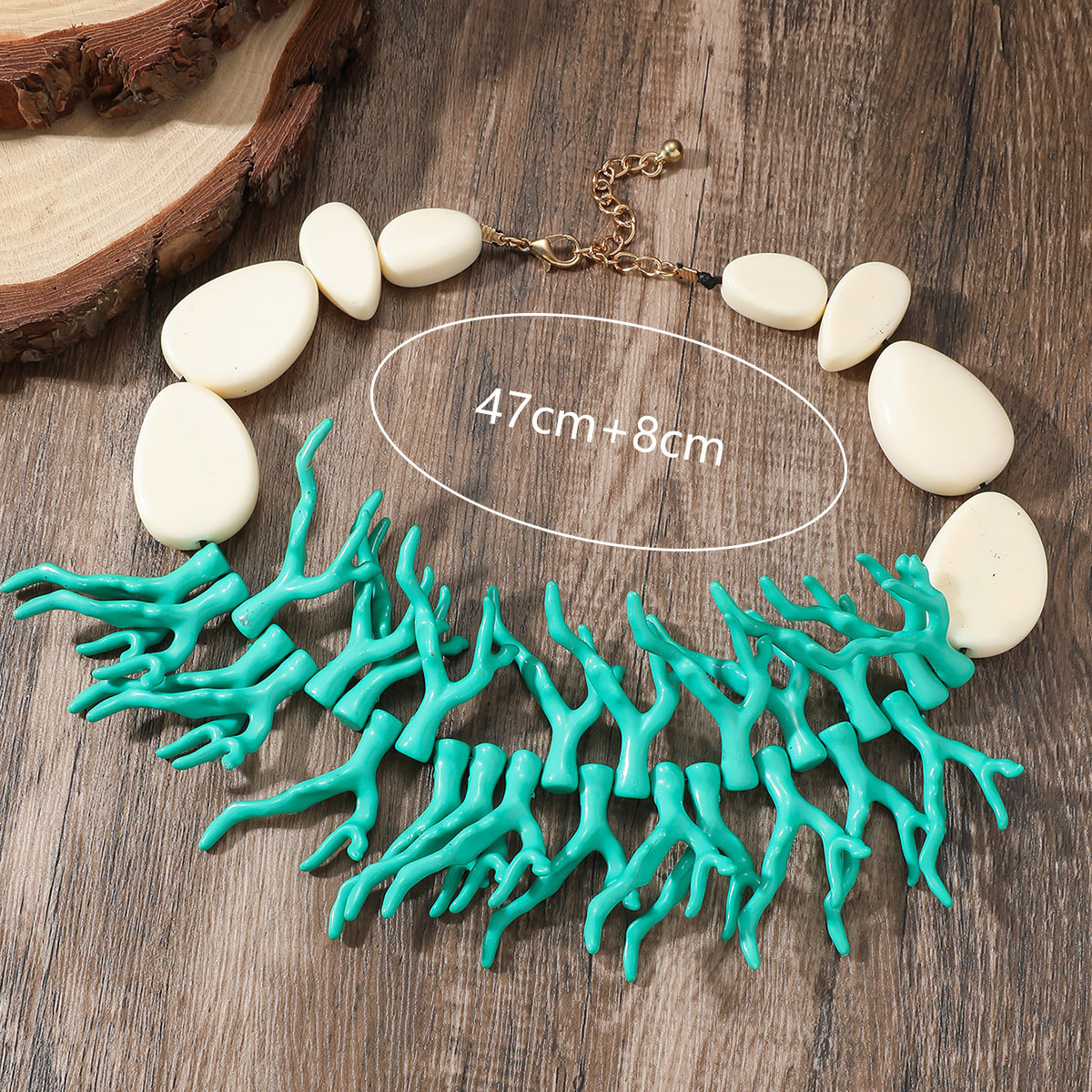 Fashionable retro bead chain Bohemian necklace womens large bead coral pendant necklace colorful bib jewelry Bohemian gift 250408