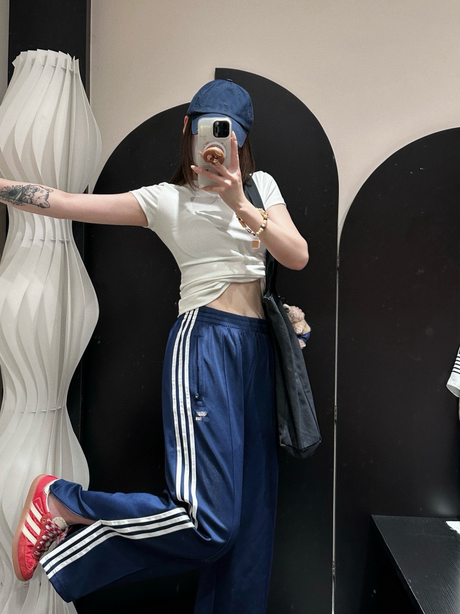 2025 Autumn New Women's FIREBIRD Retro Classic Striped High Waist Sports Wide Leg Trousers Woman Loose Track Pants IL3817 Z260314