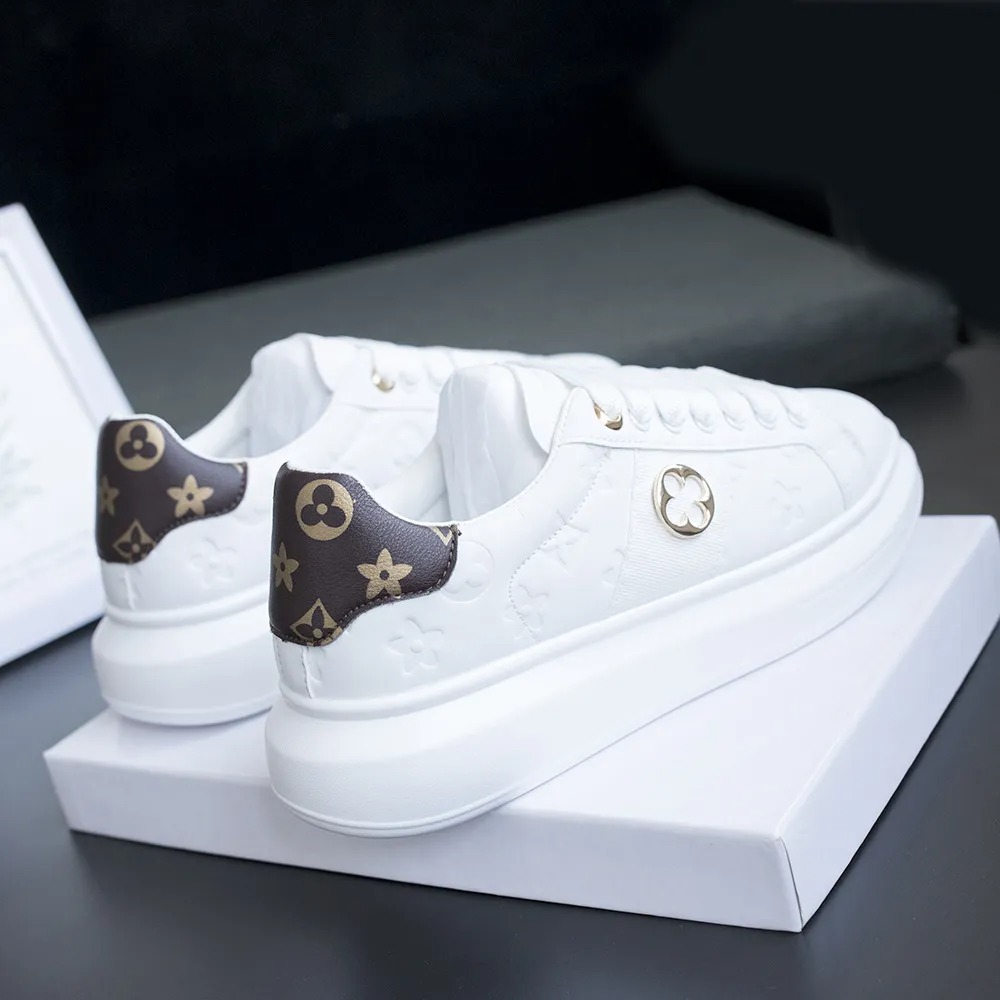 Free Shipping New Arrival Men's Fashionable Breathable Casual Shoes outdoor trainers classic vintage message shoes comfortable breathable soft so