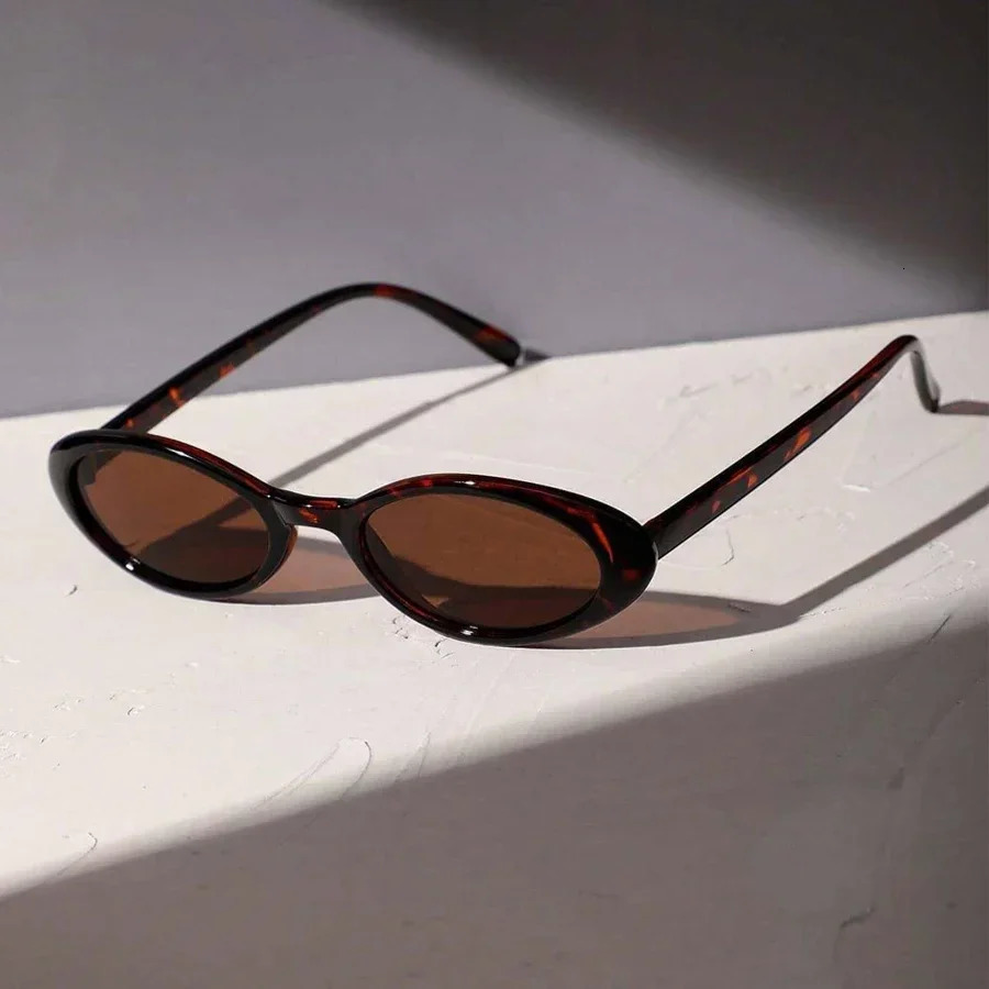 Sexy Womens Sunglasses Small Oval Sunglasses Fashion Leopard Brown Sun Glasses Retro Sunglasses 250708BJ