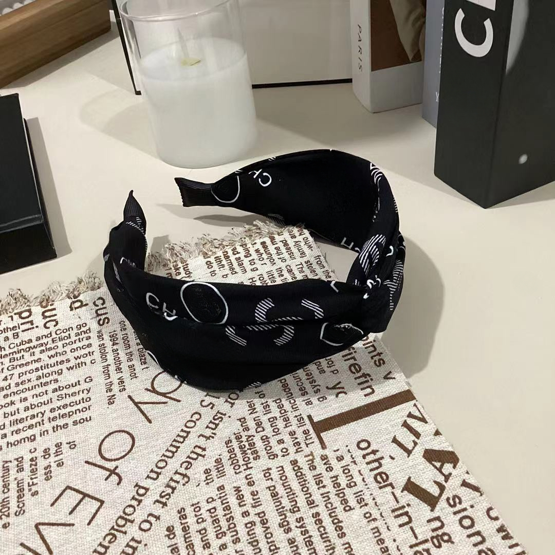 2025 New New FF hair clip Headband Vintage Brand Classic F Letter Designer Jewelry Women FINI Hairbands Headwrap Girl Hairband Birthday Part