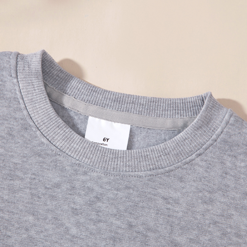 Solid color hoodless sweater men and women with the same new spring and autumn round neck simple trend high street hoodless casual coat.