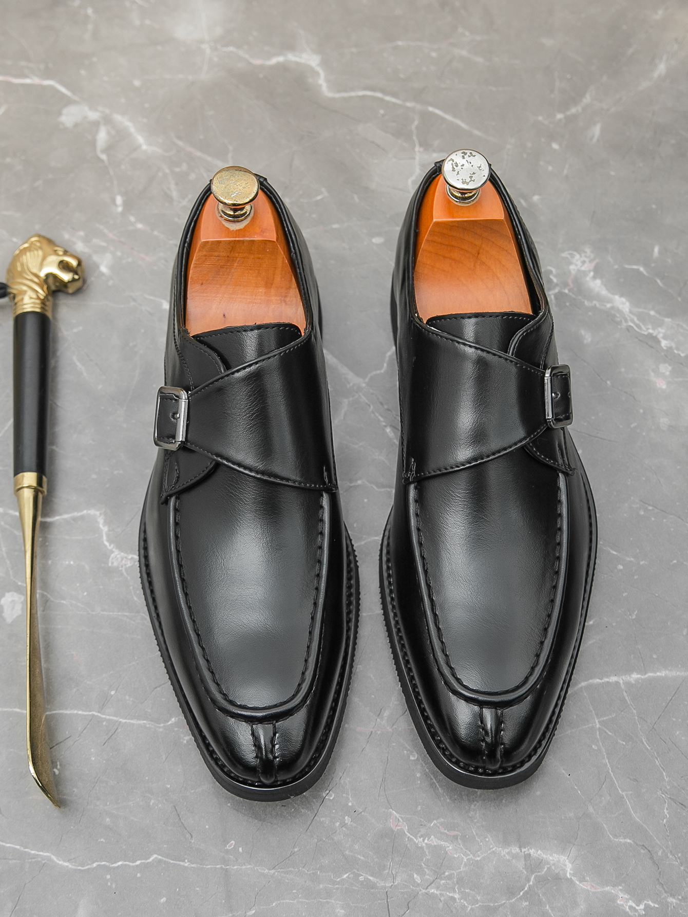 1892- New handmade British style buckle business leather shoes, suitable for men's formal wear, single shoes suitable for office and professional