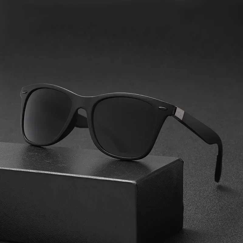Fashion Vintage Square Polarized Sunglasses Driving Fishing Brand Designer Sunglasses Men Retro UV400 Eyewear W250709