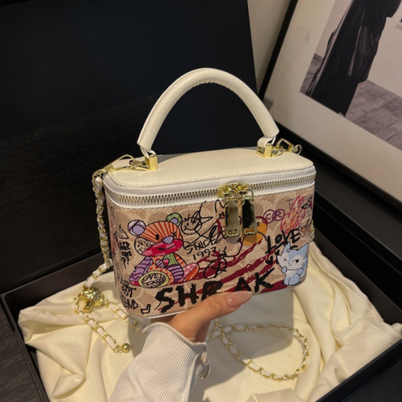 2025 hot new free shipping designer bags for womens pink white brown white Graffiti Box Bag Versatile Fashion Personalized Bag