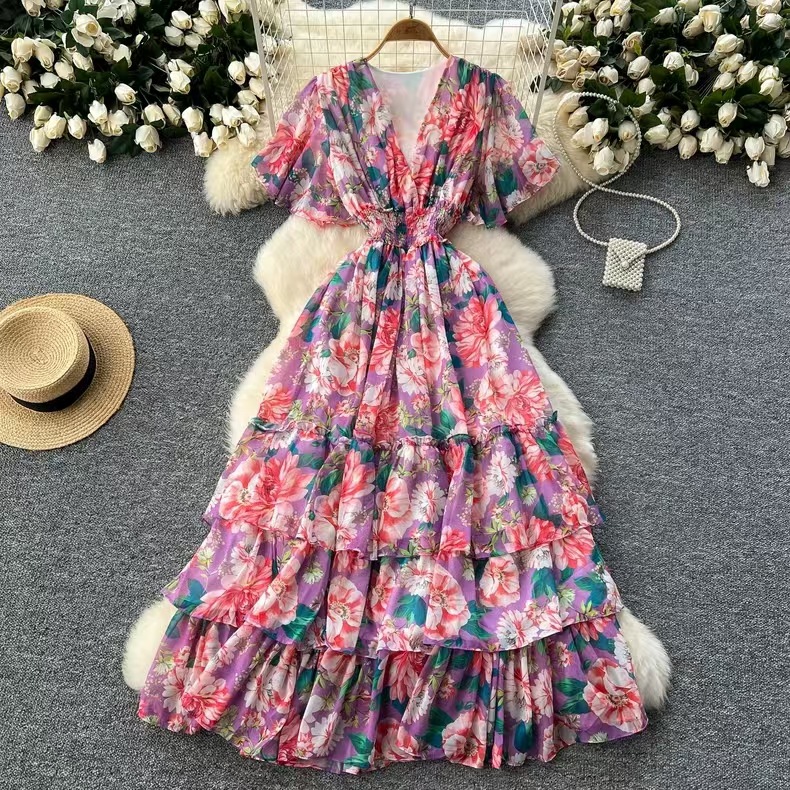 French retro V-neck ruffle sleeves pleated floral dress for women in summer high waist slimming and sagging chiffon long dress