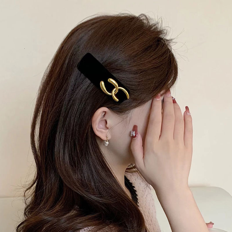 2025 new Elegant Socialite High-End Black Side Bang Veet Accessory for Women Autumn Winter Little Style Hair BB Clip 250710 Free shipping