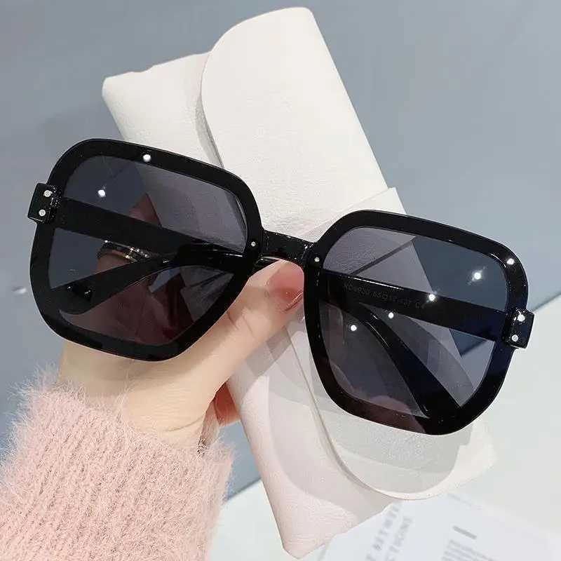 New Fashion Square Sunglasses Wen Men Designer Luxury Brand Sunglasses Gradient Vintage S UV400 Eyewear W250709