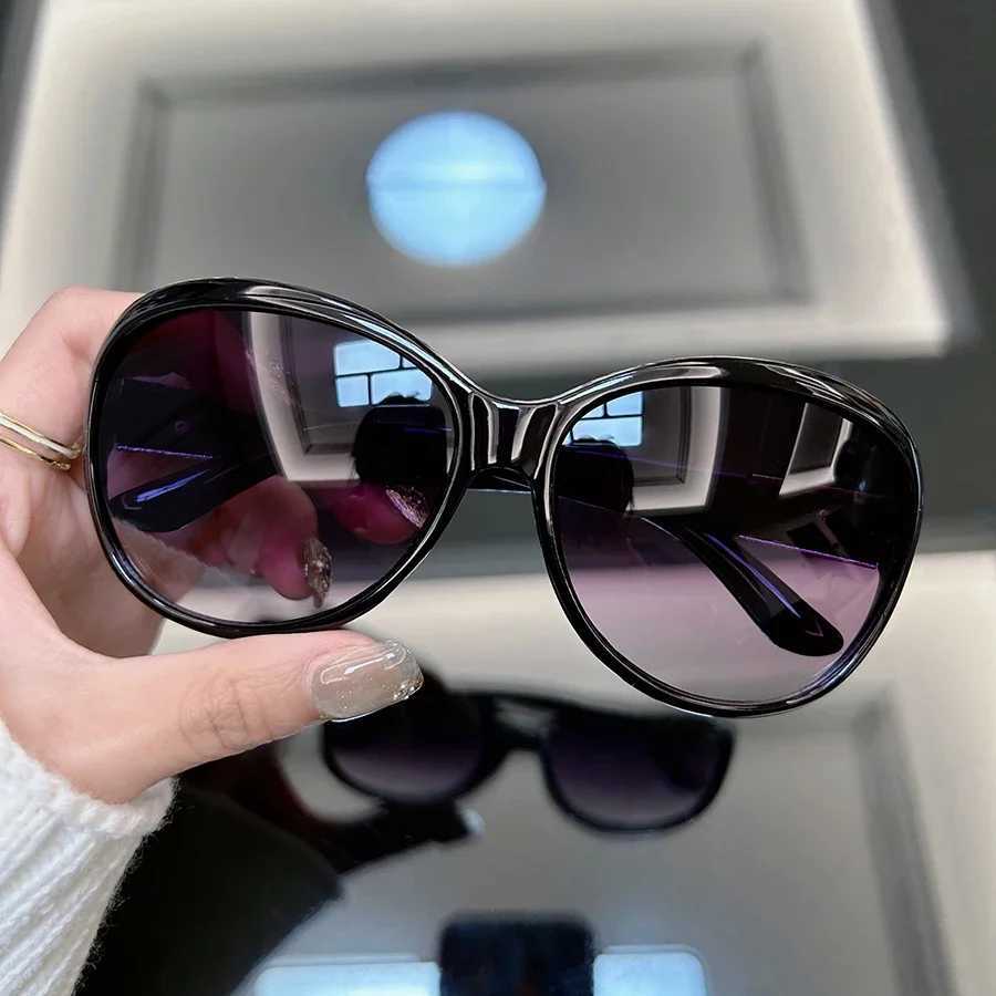 Round Vintage Sunglasses Wen Men Brand Designer Mirror Sunglasses Fa Ma Punk Fashion Retro Designer Sunglasses W250709