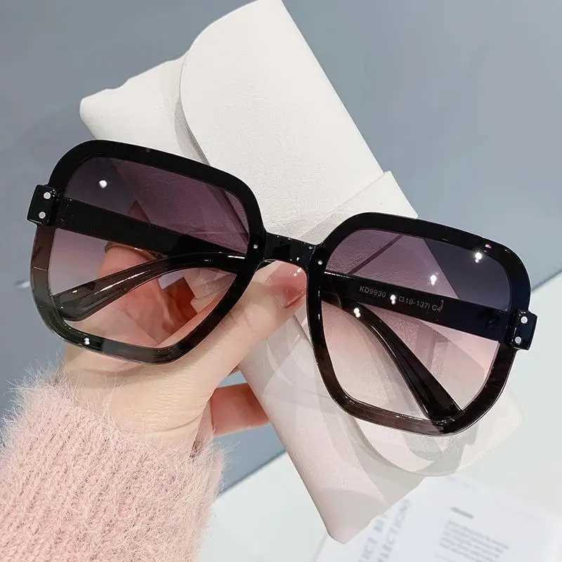 New Fashion Square Sunglasses Wen Men Designer Luxury Brand Sunglasses Gradient Vintage S UV400 Eyewear W250709