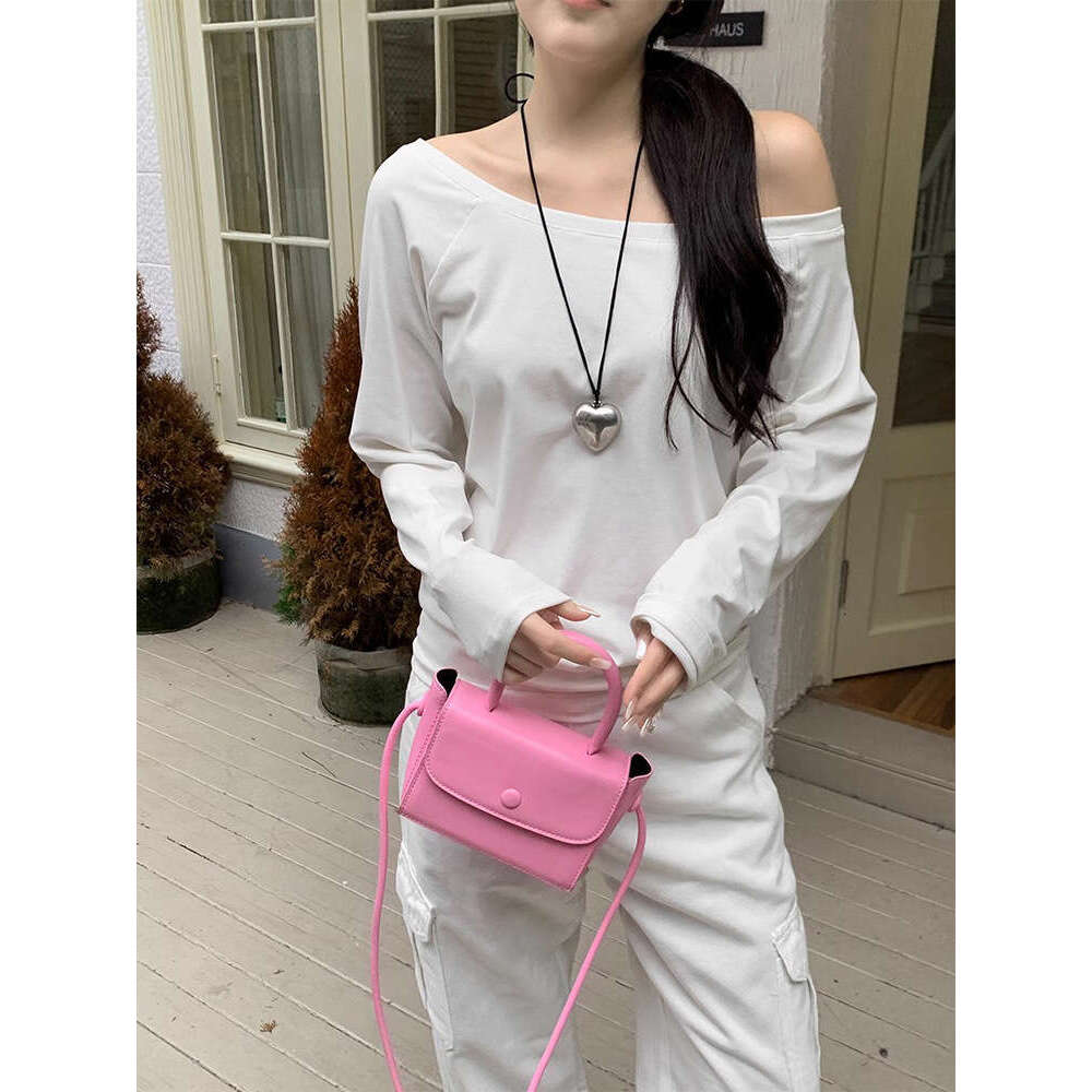 Long Sleeve T-Shirt New Autumn Sexy Off-Shoulder Loose Pure Desire Style Asymmetrical Student Top For Women B5