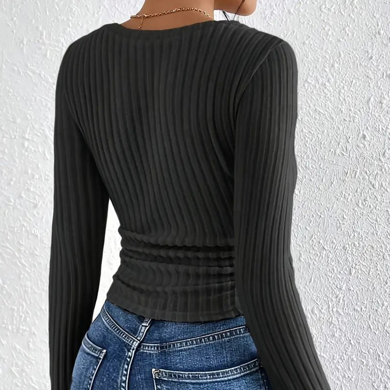 Women's Knits & Tees Chic Womens V-neck Cotton Blend Tee - Comfortable Casual Wear