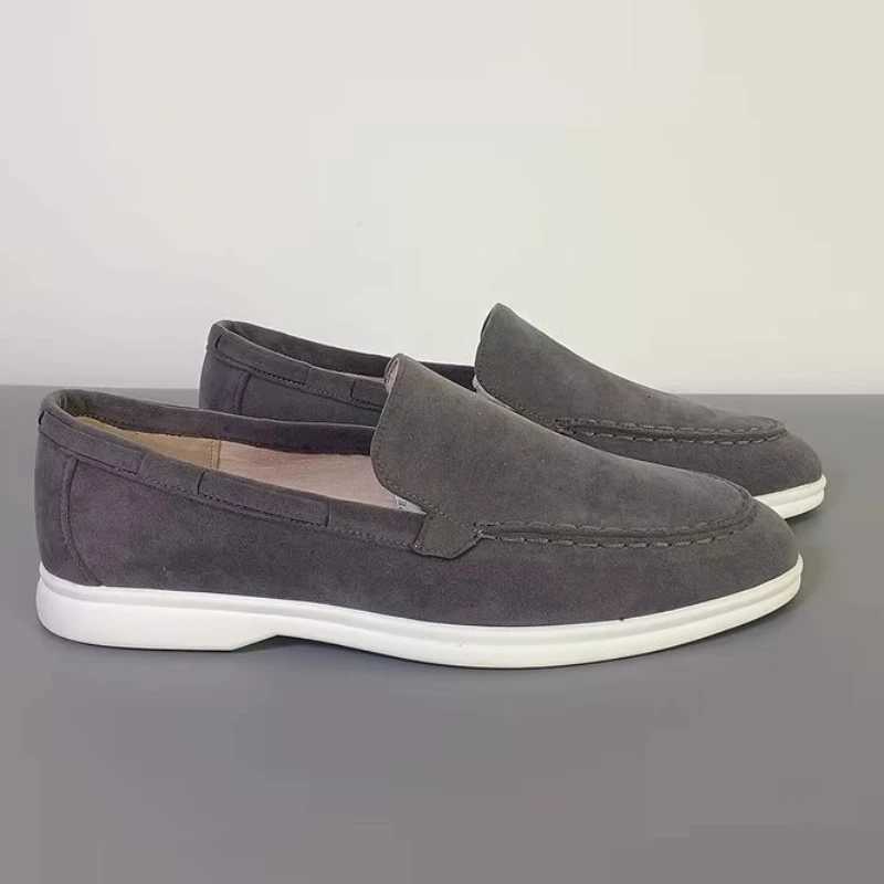 2025 Classic Brand Suede Leather Loafers Men Casual Shoes Luxury Mens Breathable Slip on Driving Shoes Moccasins XJ250722