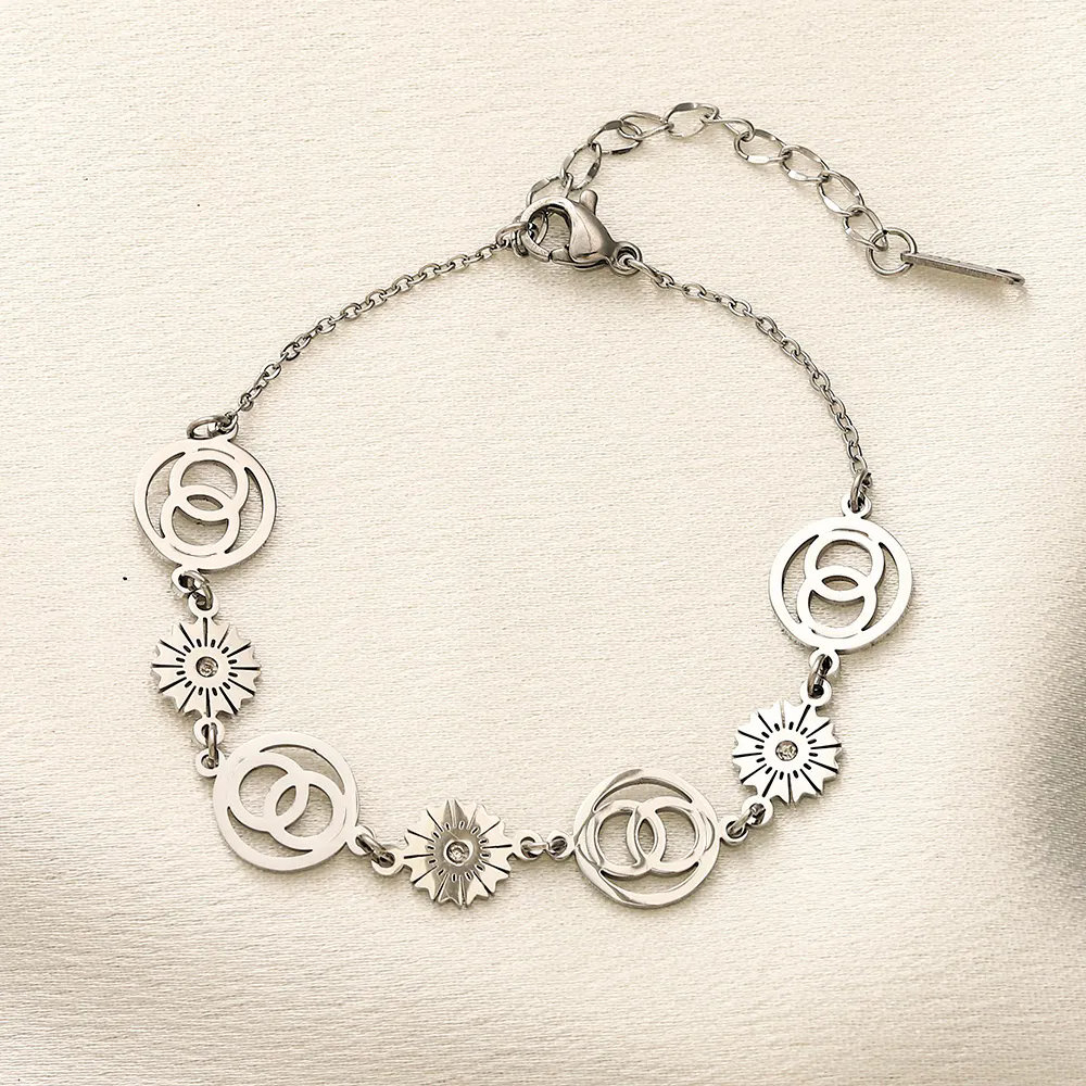 Fashion Silver Bracelet Chain Bracelet Luxury Designer Bracelet for Women Jewelry Accessories Gifts