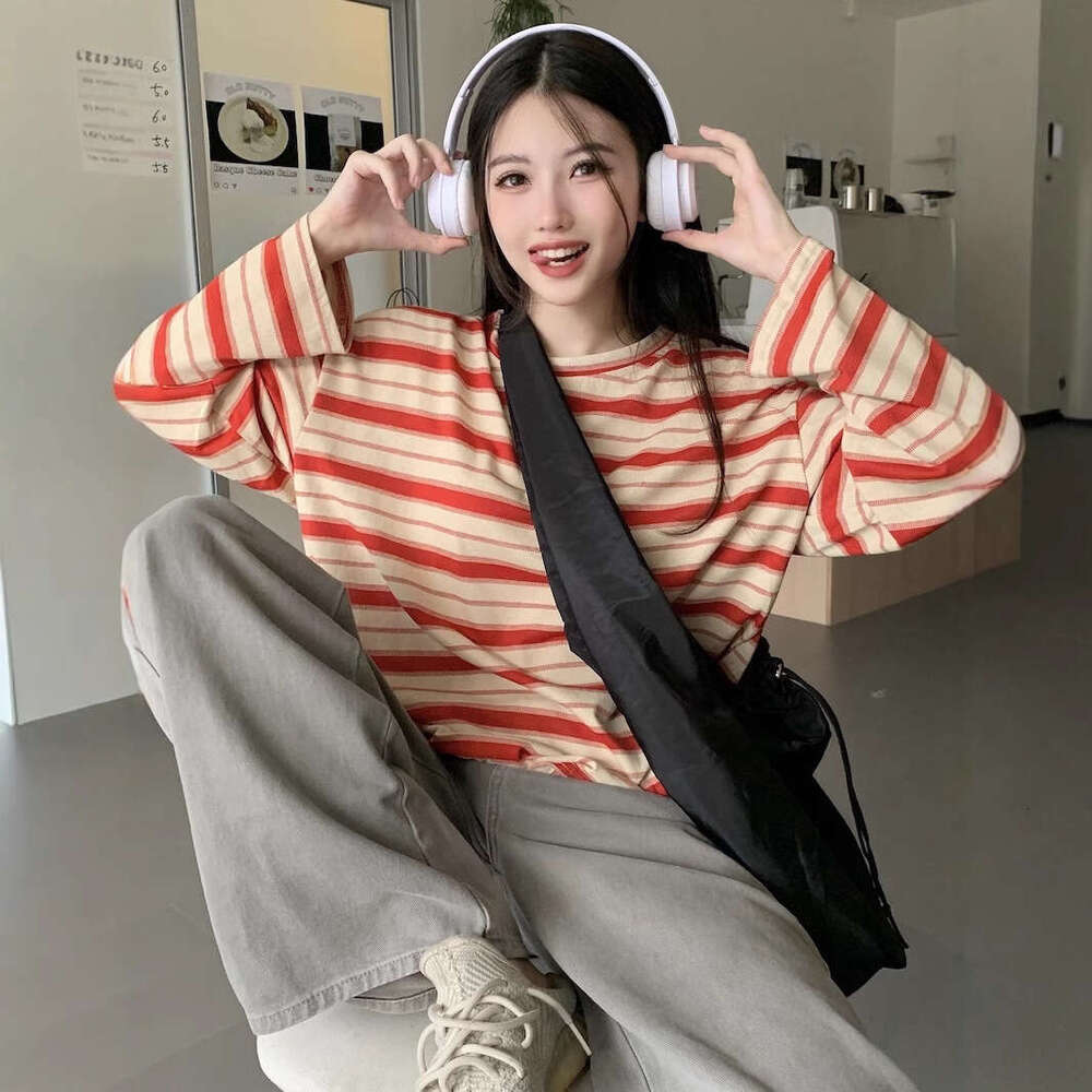 Round Neck Striped Long Sleeve T-Shirt For Women Autumn New Design Loose Slimming Casual Student Split Top B5