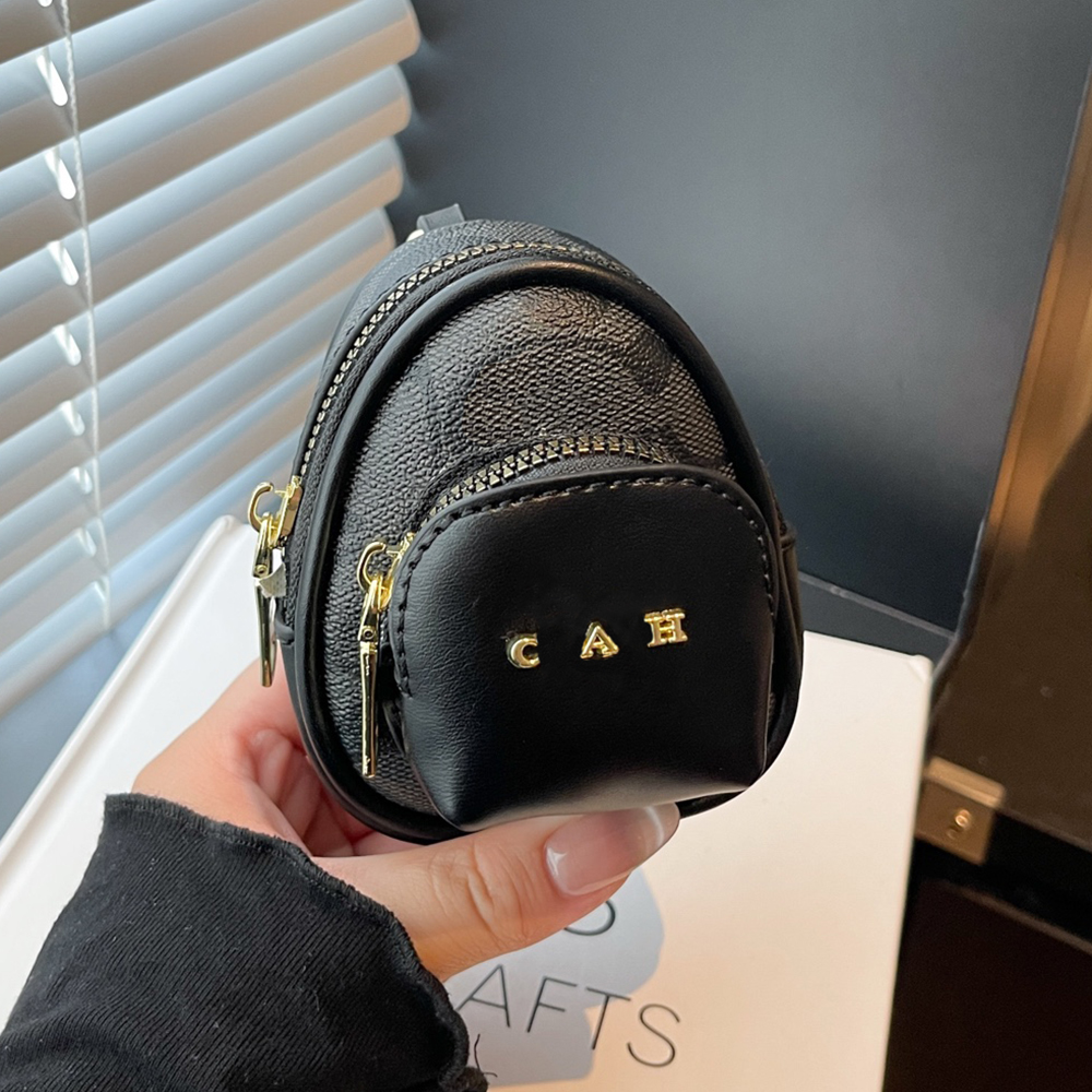 Mini Wallet Keychain Charm Stylish Leather Keyring for Womens Bags Bkpks and Coin Purses L250928CFIT