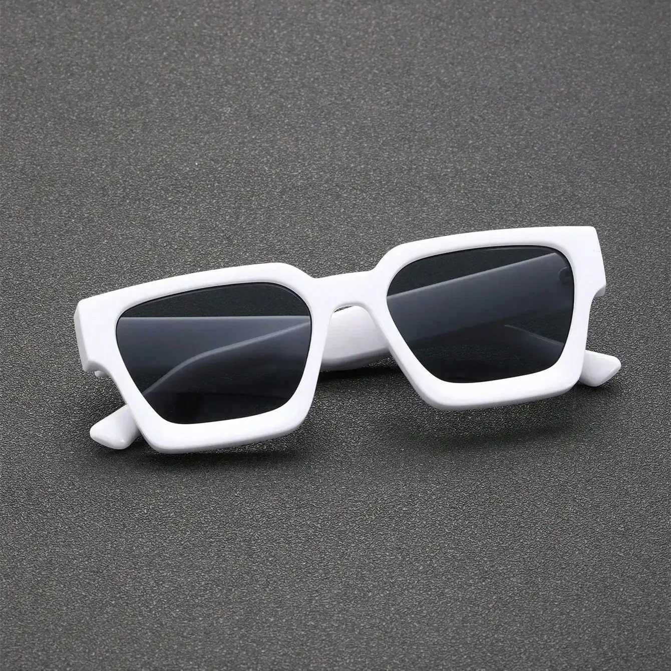 Unisex Plastic Fashion Square Fe Sunes For Street Photography And Beach Trips Driving Accessories W250709