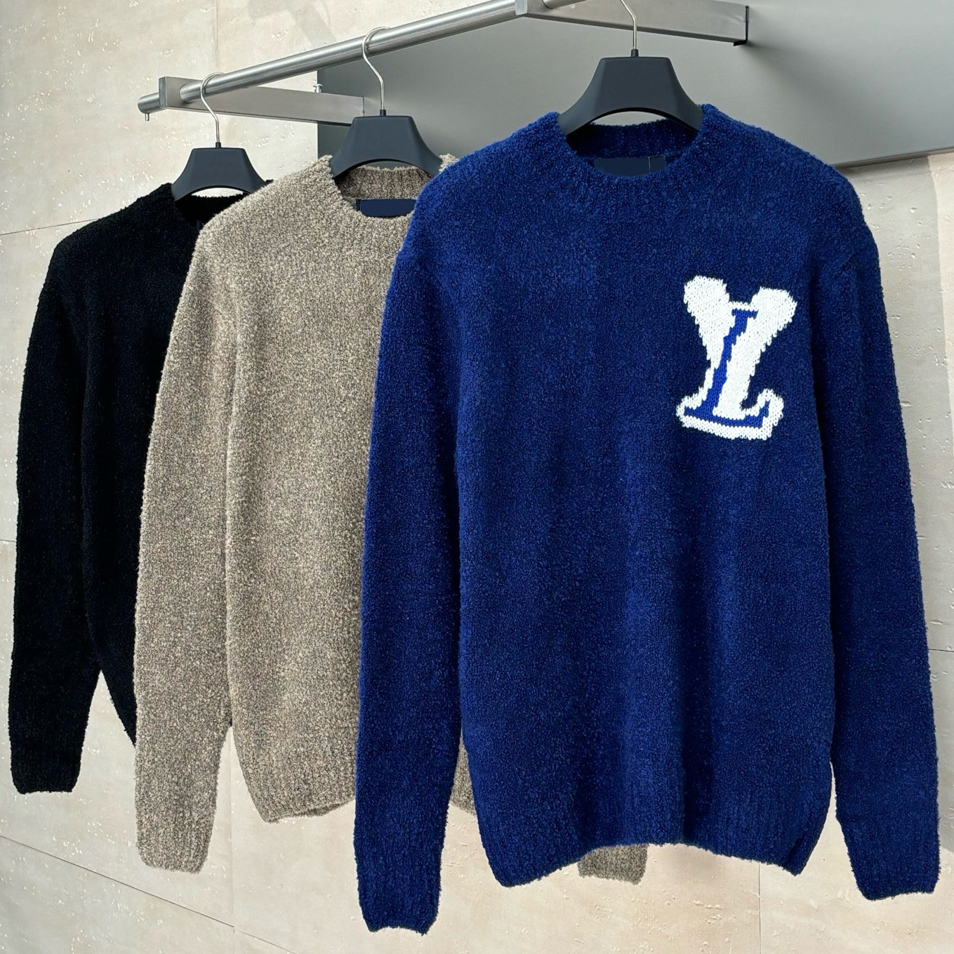 High quality designer men's sweaters, fashionable letter round neck sweaters, casual street sweaters, autumn and winter classic long sleeved tops, new styles
