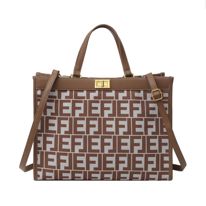 Shoulder Purse Designer New Fashionable Commuting Large Shoulder Bag Capacity Handbag Light Crossbody Bag For Women