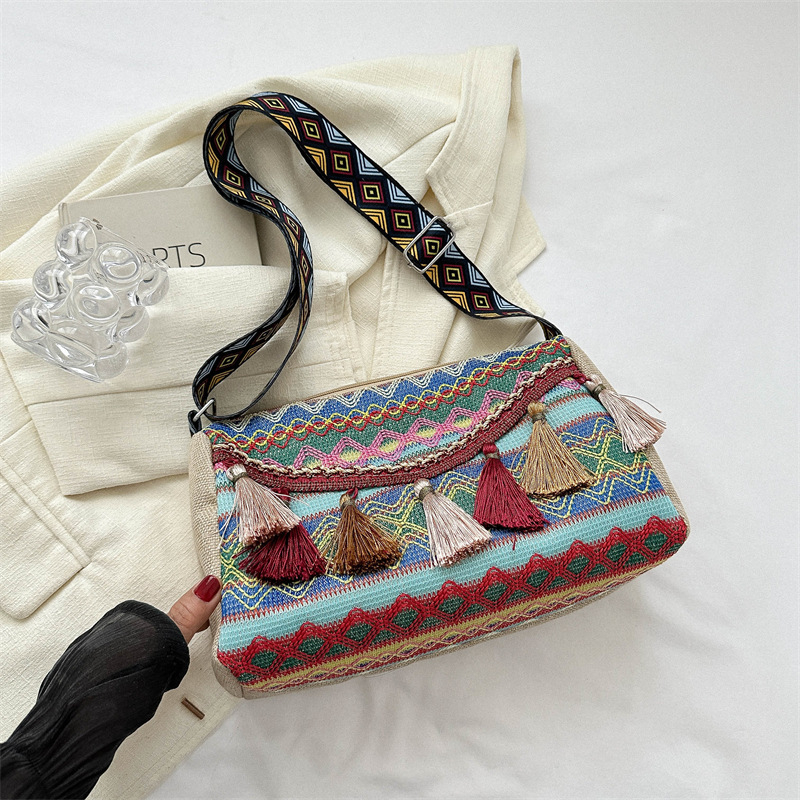 Free shipping new designer Shoulder Bags woman Fashion womens handbag Underarm bag File package crossbody shopping bag