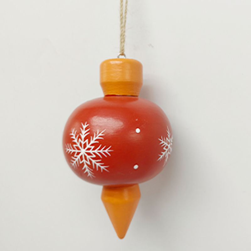 Eco-Friendly Pine Snowflake Ornaments - Traditional Christmas Hangings Made of Sustainable Materials & Hemp Cordage