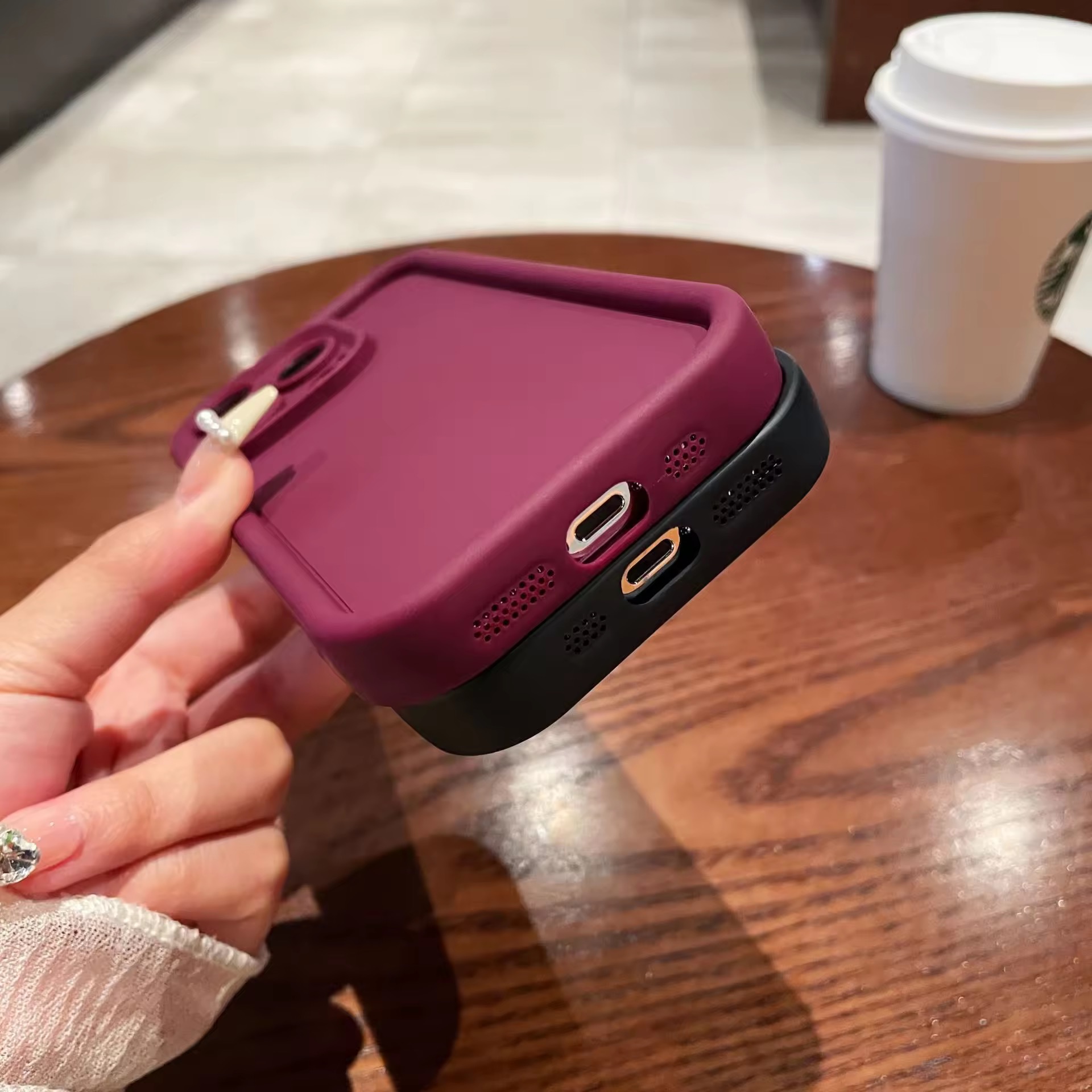 TPU Cute Eye Ladder iPhone Case for Models: 16/15/14/13 Pro Max - Available Colors Include Black