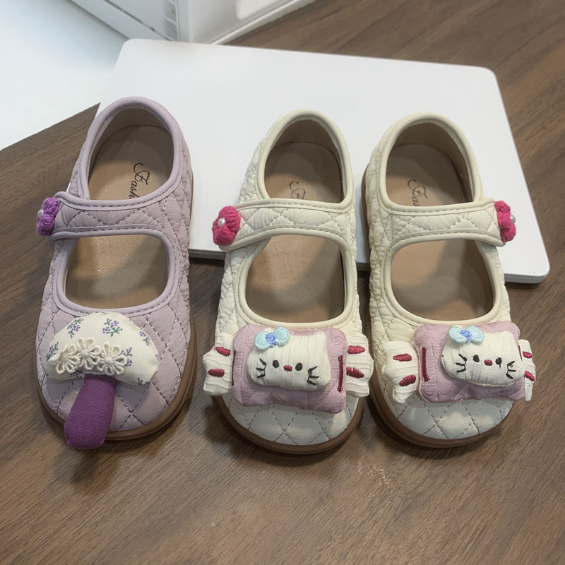 Autumn Girls Princess Shoes Cute Pendant Little Chanel Style Diamond Shaped Shallow Mouth Single Shoes Little Girls Shoes Trendy 250710