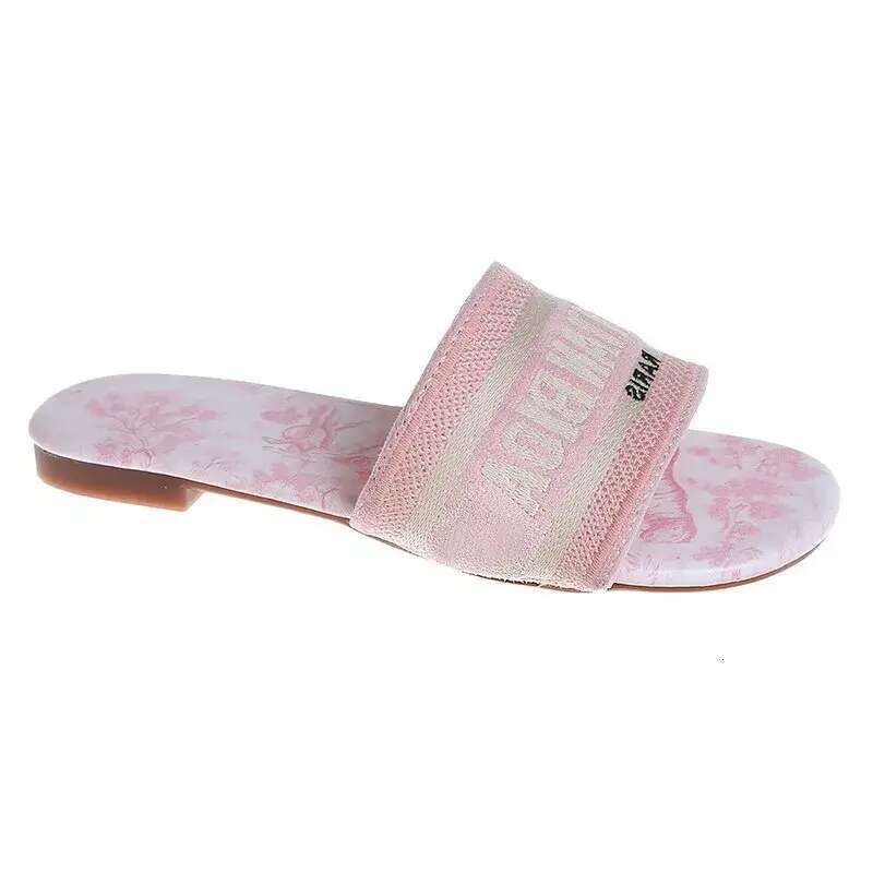 Free shipping 2025 new designer slippers flat slides for womens sandals girl blue pink fashion embroidery slipper outdoor shoes