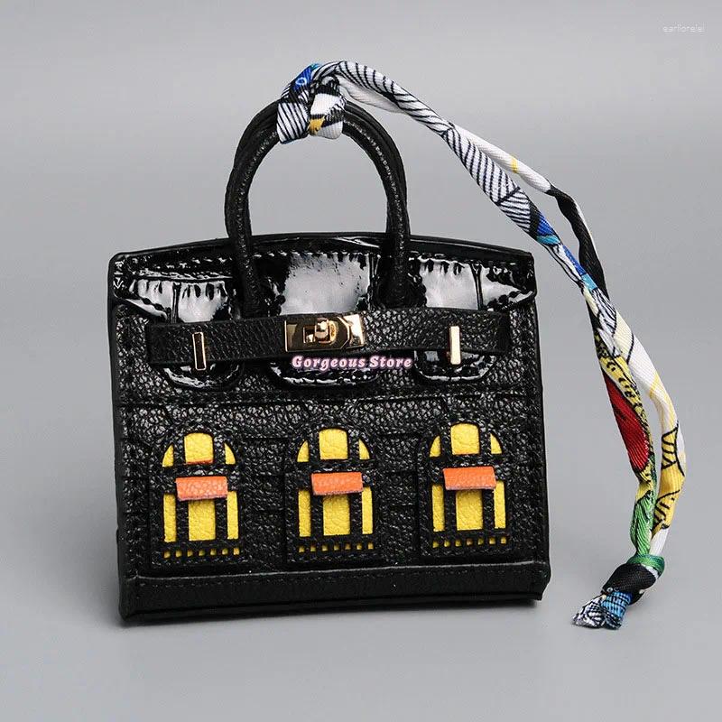 Keychains Mini Bag Little House Backpack Hanging Pendant Cute Creative Small Window Car Key Chain Earphone Charm Decoration