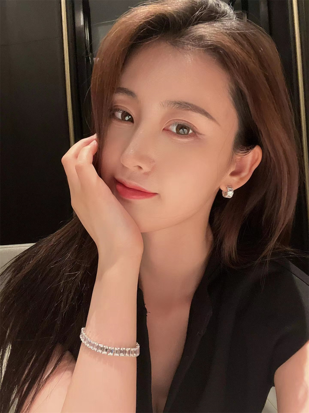 2025 Choucong Ins Sparkling Stud Earrings Luxury Jewelry 100% 925 Sterling Silver Emerald Cut Lab White Moissanite Diamond Handmade Party Lady Bridal 