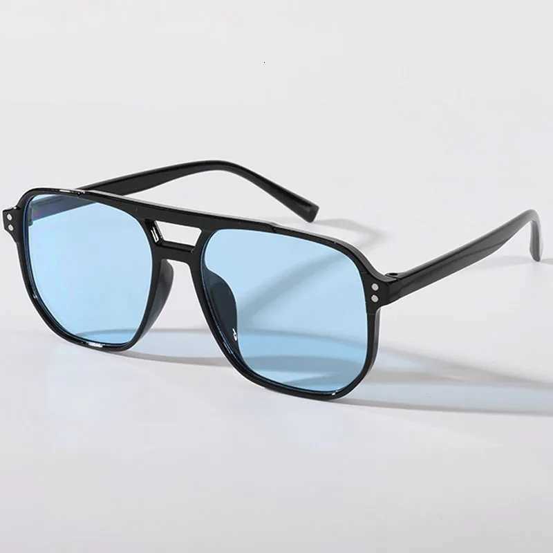 Wen Men Square Sun es Retro Polygon Sunes Fa Black Vintage Fashion Ladies Ocos De Sol Doub Beam Eyees W250709