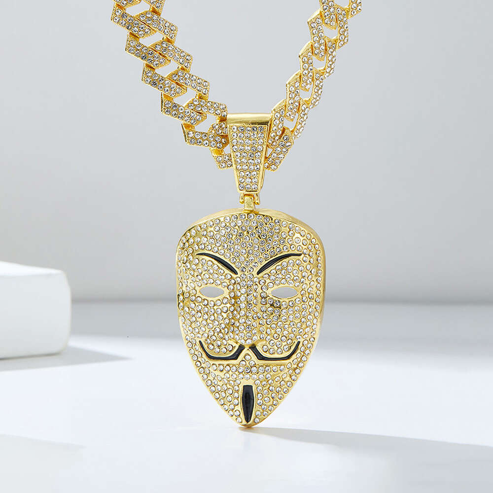 Halloween Hip-Hop Full Dia V for Vendetta Guy Fawkes Mask Alloy Pendant Men's Cuban Necklace