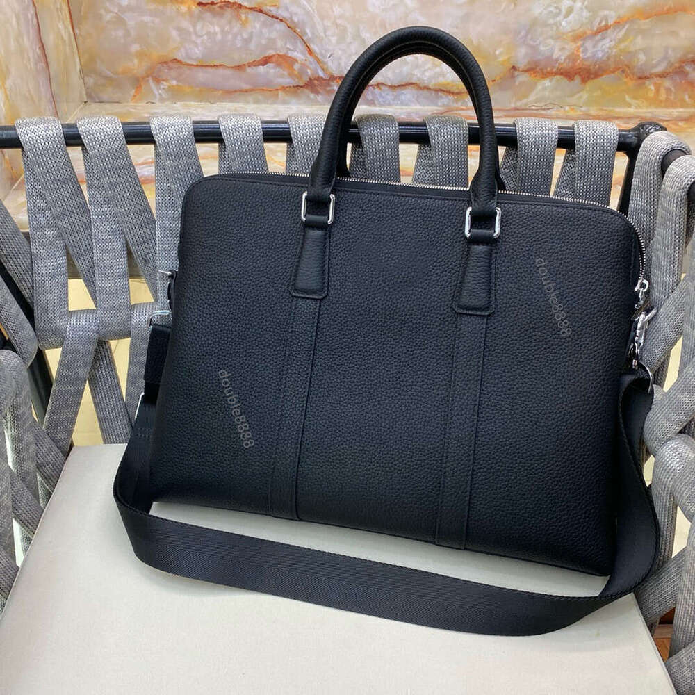 Designer man briefcase classic business bag office work bag Laptop Bag computer bag commuter bag handbag crossbody bag shoulder bag messenger bag