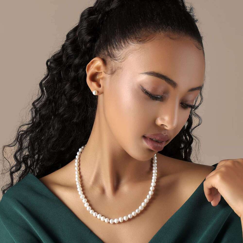 DHCollections Elegant Multi Size Imitation Pearl Necklace Layered Beaded Chain Statement Jewelry for Women and Men