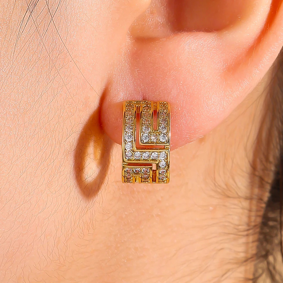 C Shaped Hollow Stud Earrings Fashion Brand Jewelry Crystal Geometric Earrings for Women Party Accessories 250710
