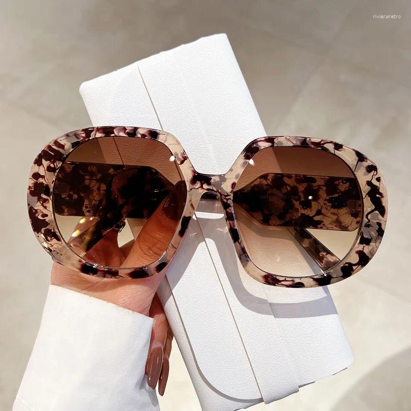 Sunglasses Luxury Big Frame Women Vintage Fashion Round Sun Glasses Trending Punk Oversized Elegant Shades UV400