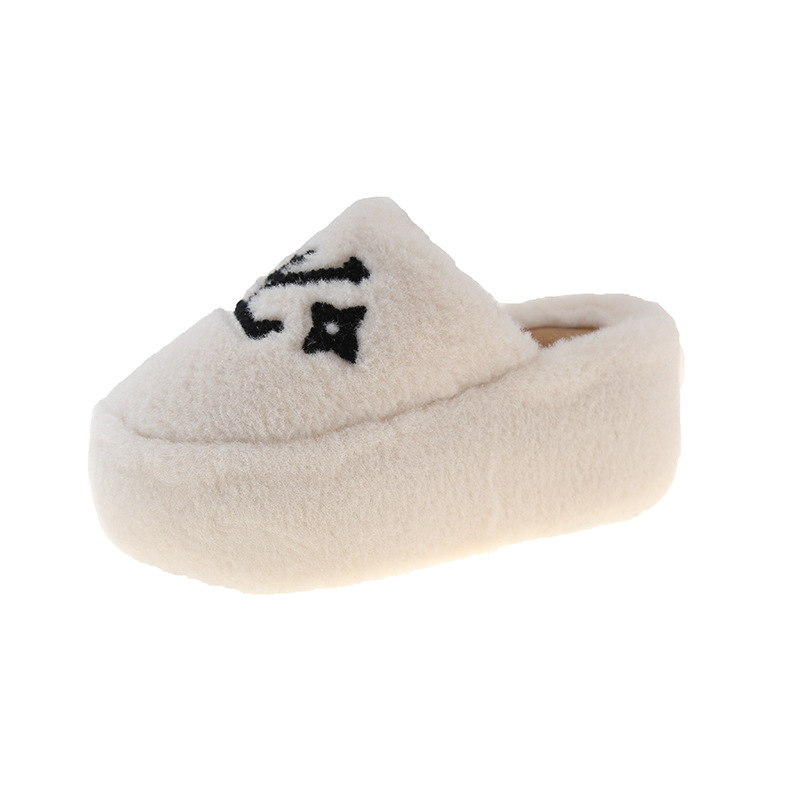 hot free shipping designer Sandals for woman winter warm outdoor indoor vintage breathable and fashionable sliders black white
