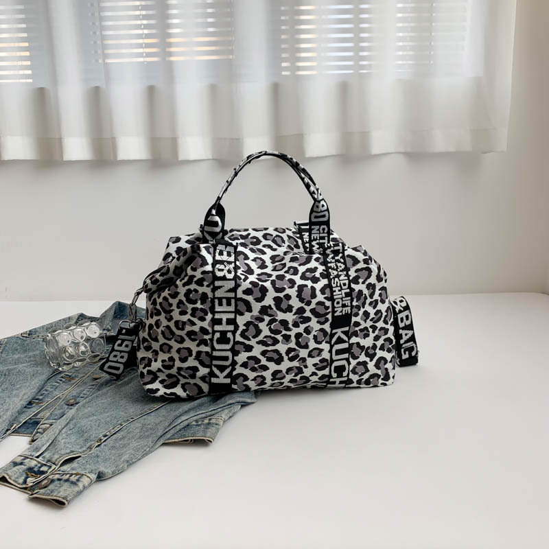 New Leopard-print Underarm Bags for Women in 2025 - Handheld Single-shoulder Travel Storage Bags Shoulder and Crossbody Bags