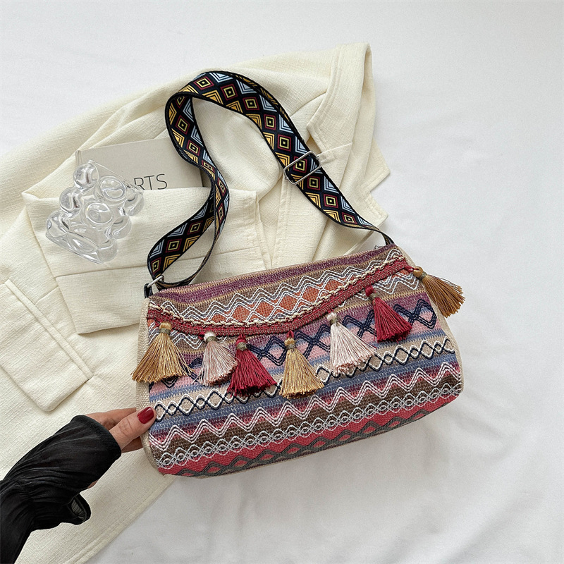 Free shipping new designer Shoulder Bags woman Fashion womens handbag Underarm bag File package crossbody shopping bag