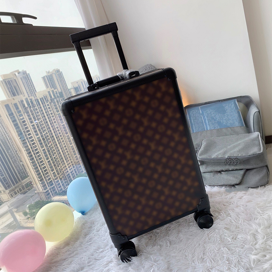 Designer Luggage Fashion Suitcase Carry On Suitcases with wheels Trolley Case Travel Bag Boarding Case Password Genuine Leather Box