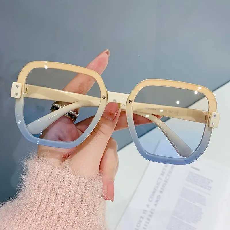 New Fashion Square Sunglasses Wen Men Designer Luxury Brand Sunglasses Gradient Vintage S UV400 Eyewear W250709