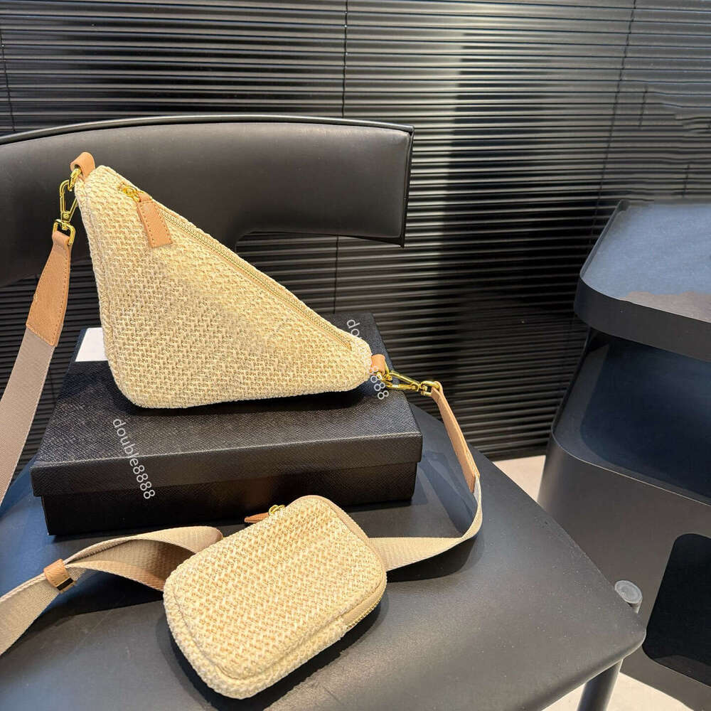 Designer women's woven hobo underarm bag fashionable shoulder bag tote bag luxury beach travel vacation bag messenger bag work bag crossbody bag Commuter Bag