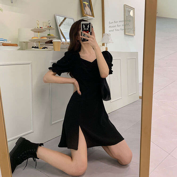 Plus Size Slimming For Chubby Girls, Elegant Square Neck, Waist-Cinching, Slit, French Style, Black Hepburn Style A-Line Dress B5