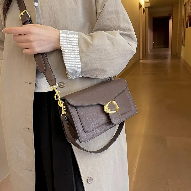 Designer Bag Shoulder Bag Luxury Bag Purse Crossbody Bag Fashion Logo Women's Handbag High Quality Leather Small Square Bag Black Large Capacity 
